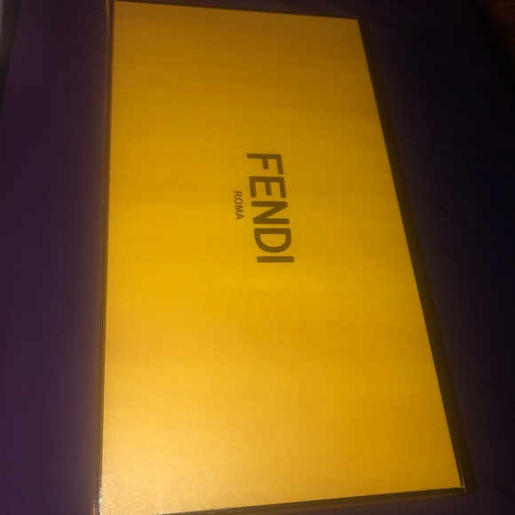 Fendi Slides - Picture 4 of 5